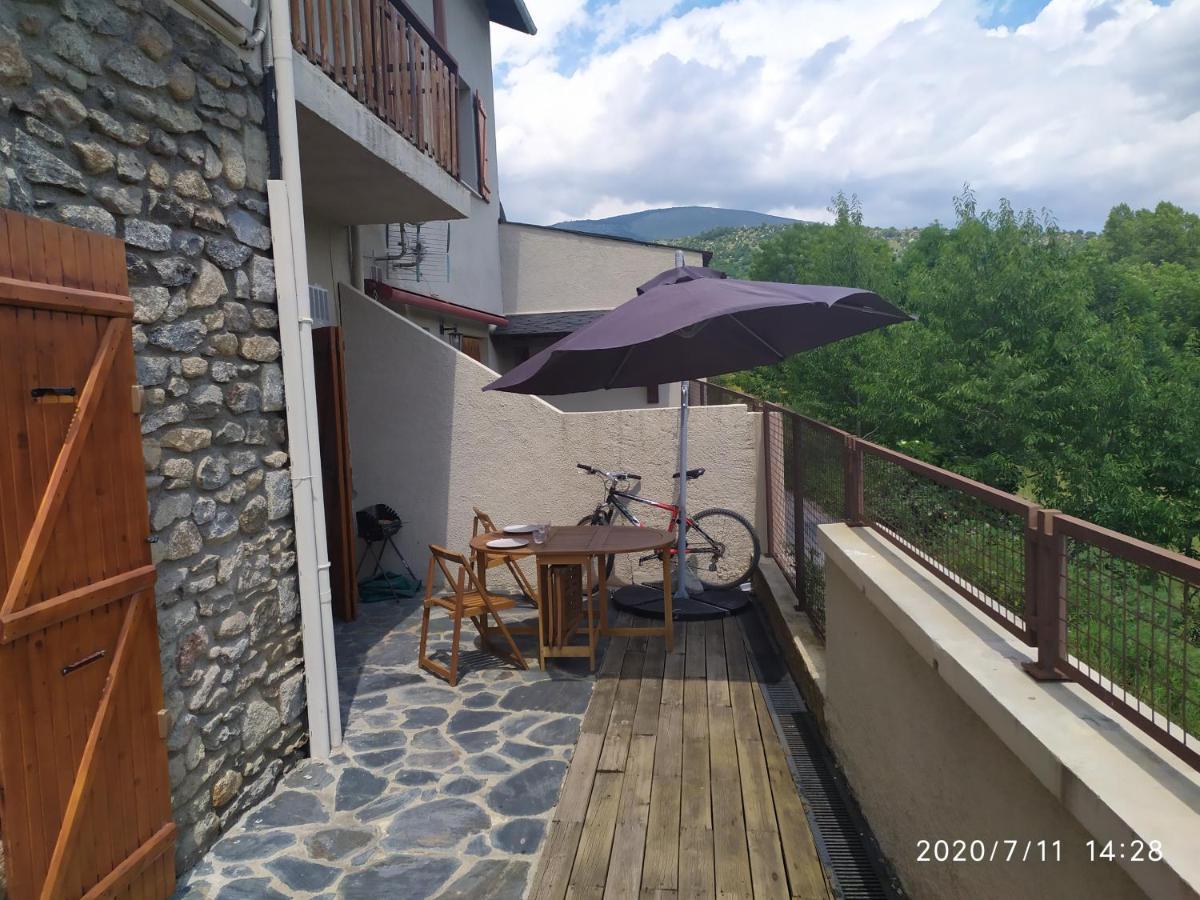 Apartamento Angostrina Angoustrine Exterior photo